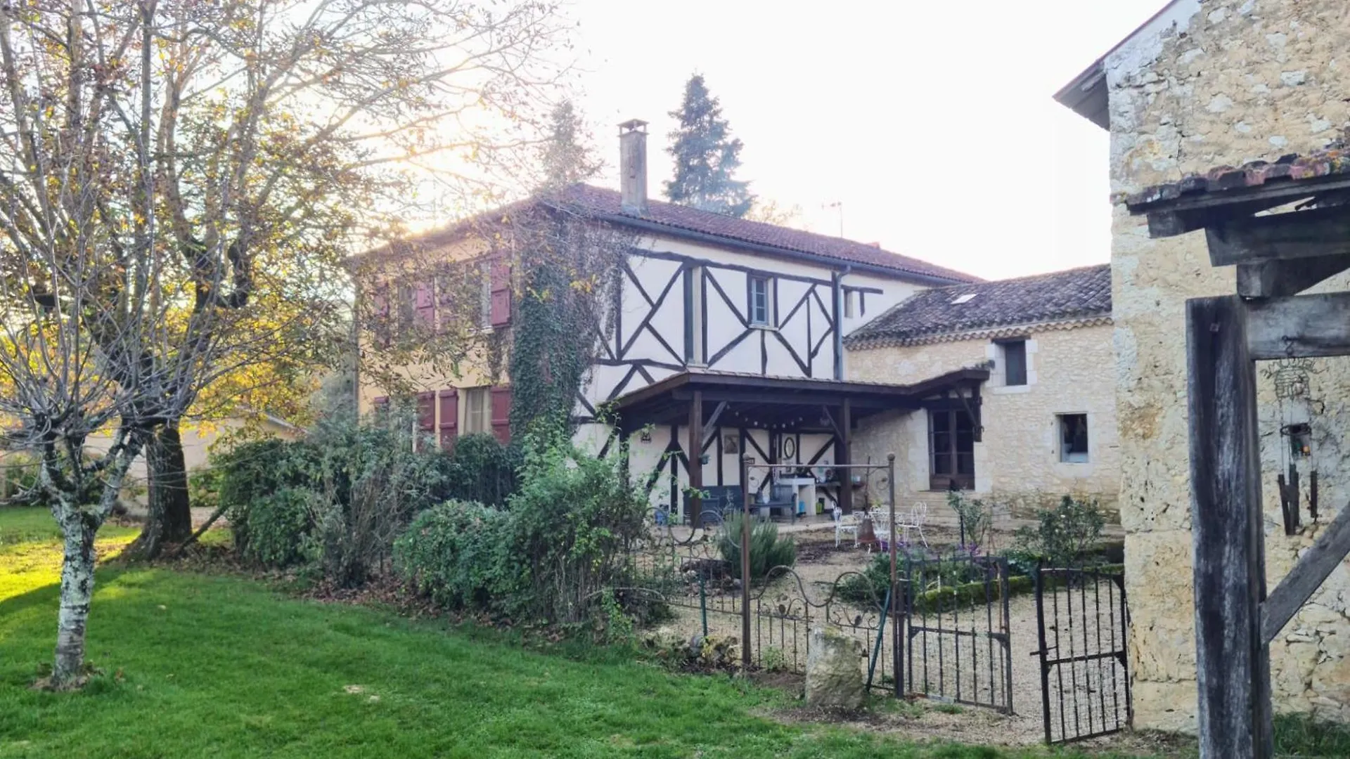 Country house Gite Baccara 4 Etoiles Gondrin France